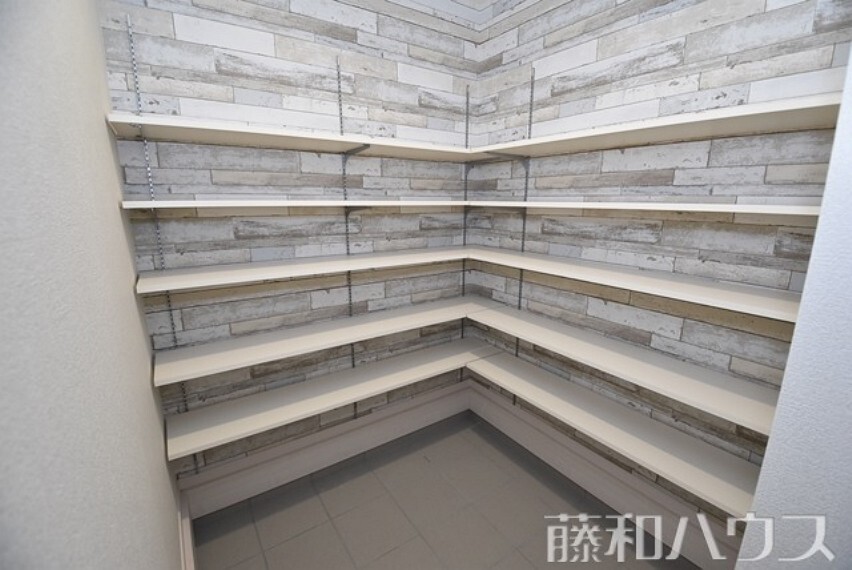 収納 2号棟 シューズインクローク 【名古屋市千種区若水3丁目】