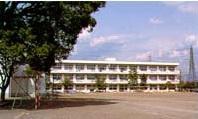 小学校 西小学校 静岡県駿東郡清水町長沢220