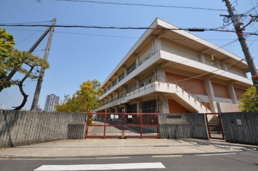 高石市東羽衣4丁目 大阪府高石市東羽衣4丁目東羽衣駅の中古一戸建て 物件番号 の物件詳細 ニフティ不動産 高石市東羽衣4丁目 大阪府高石市東羽衣4丁目東羽衣駅の中古一戸建て 物件番号 の物件詳細 ニフティ不動産