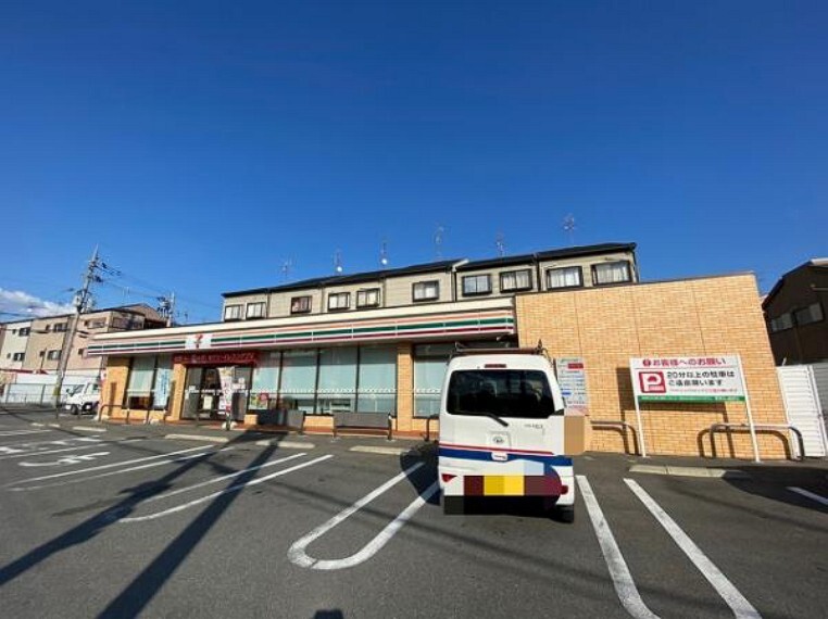 コンビニ セブンイレブン 寝屋川中神田町店