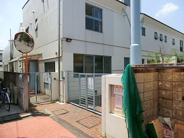 幼稚園・保育園 世田谷区立砧幼稚園 徒歩4分。