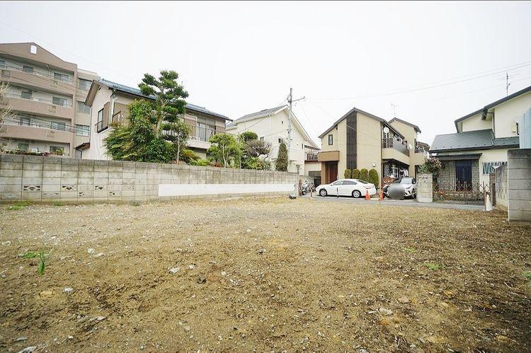 現況写真 閑静な住宅街とはまさにこの場所!建築条件はございませんので、お好きなハウスメーカーで建築可能です