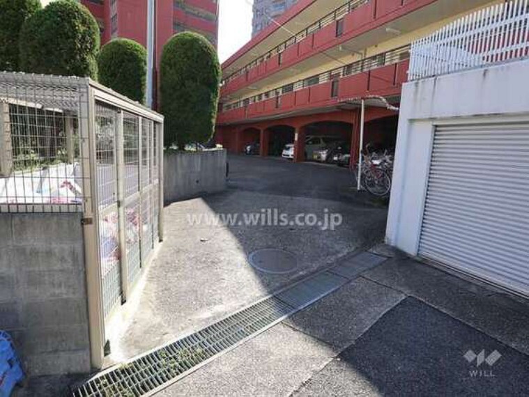 トイレ 災害時にも安心のタンク付きトイレです。