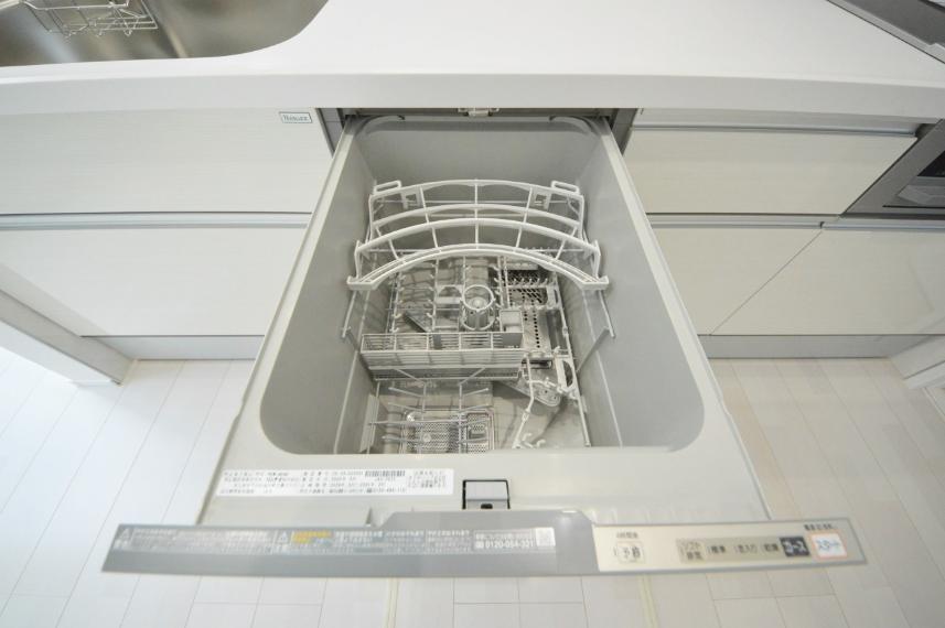 キッチン 4~5人分の食器洗浄乾燥機