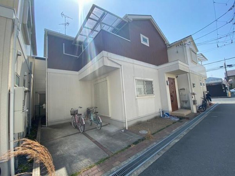 外観写真 L字型キッチン使用で家事がスムーズ!