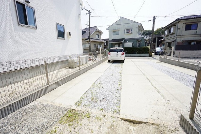 駐車場 広々とした駐車スペースです。2台止められる駐車場付きです。