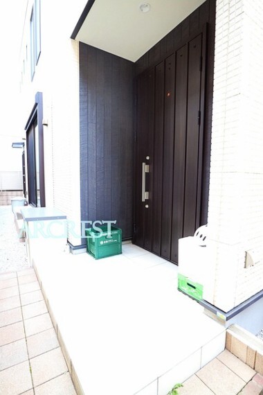 玄関 便利なシューズインクローゼット付きの玄関