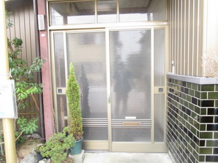 玄関