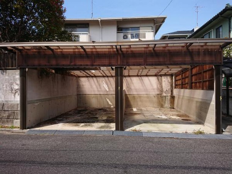 駐車場 駐車場の写真です。2台駐車可能です。