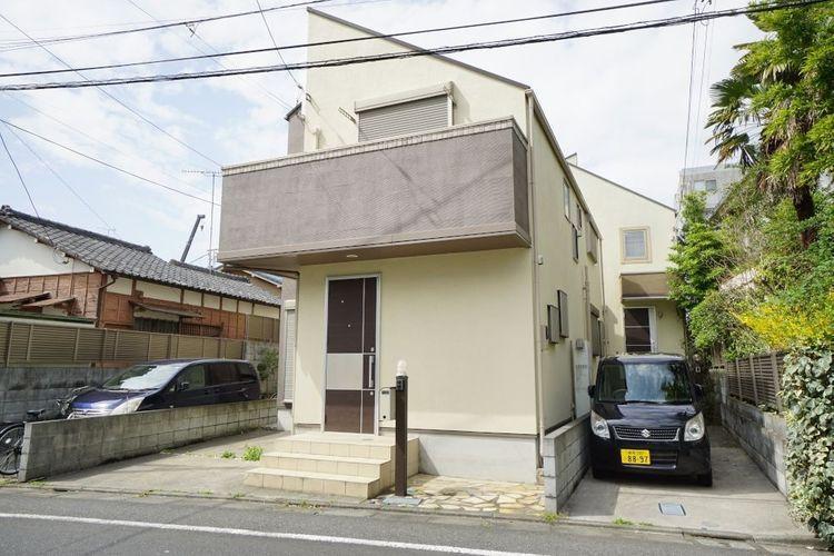 現況写真 道路も広く、綺麗!そして明るい住宅街。好感の持てる立地ですね。環境選びも大事なポイントです。