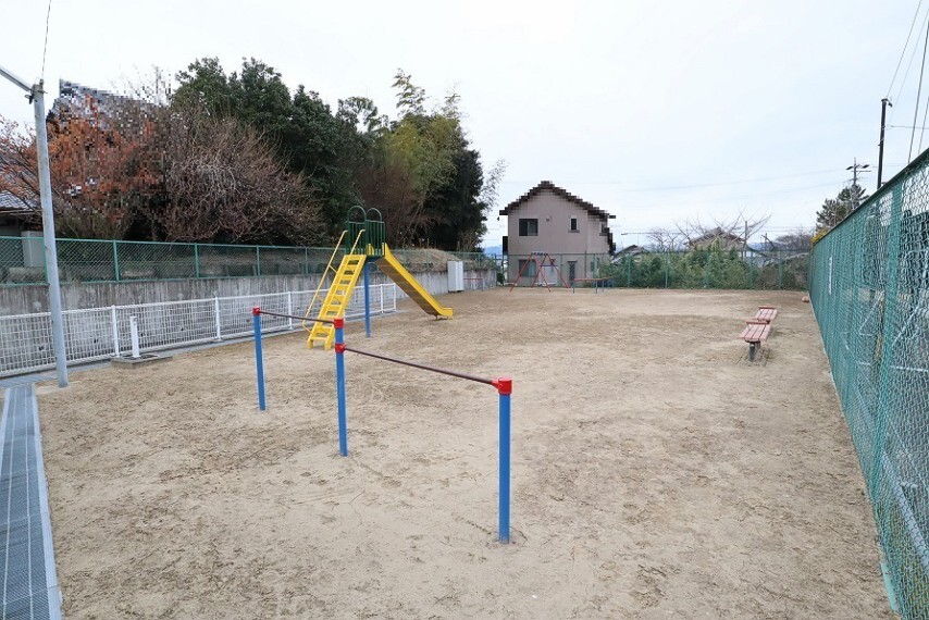 公園 築込ちびっ子広場