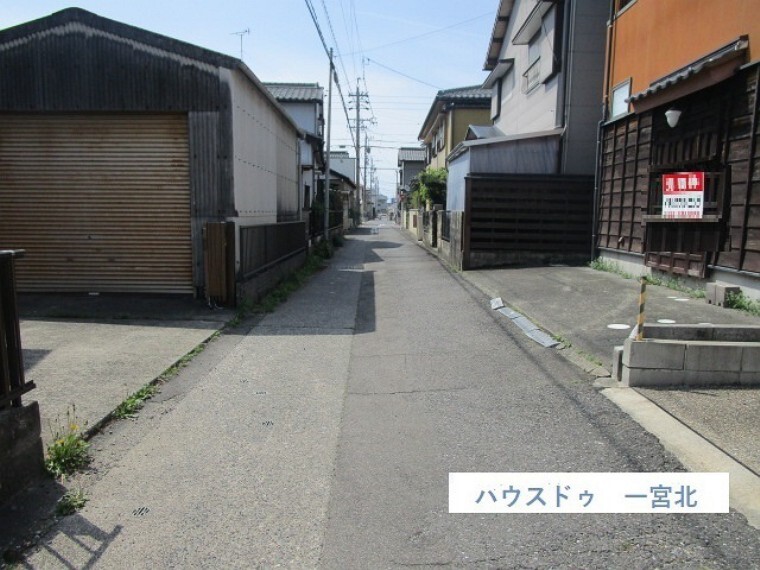 外観・現況 前面道路、東側公道 3.6m