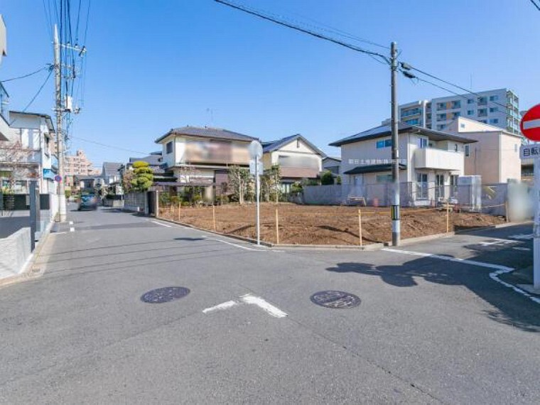 現況写真 閑静な住宅地の前面道路です。