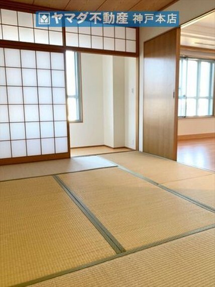寝室 和室 約6帖。床の間が付いています。