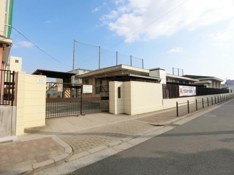 中学校 大阪市立白鷺中学校