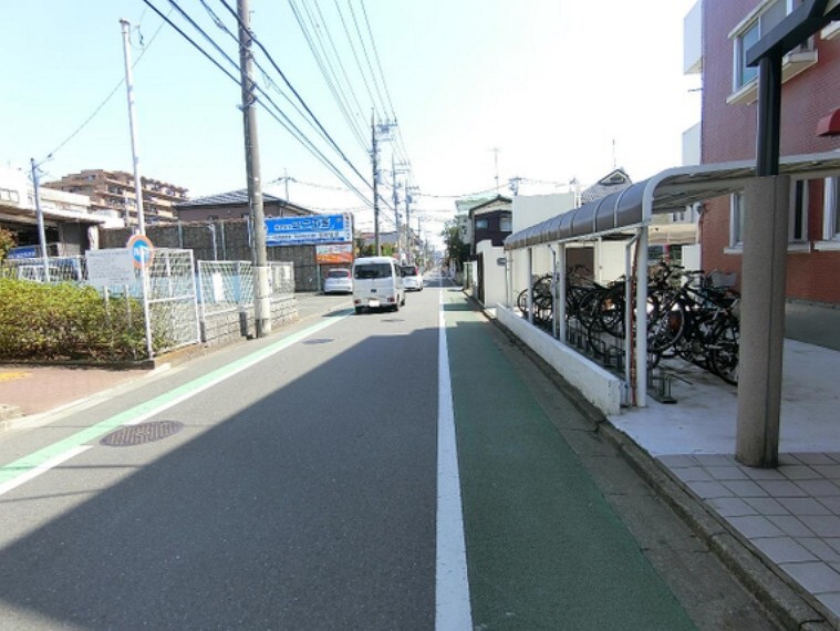 「花小金井」駅が最寄り駅です。