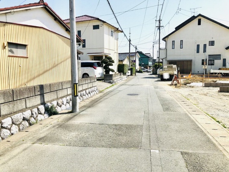 現況写真 住宅あんしん保証10年!建設性能評価取得!揺れに強い制震住宅です!揺れ幅を大幅に低減しただけでなく、繰り返しの地震にも耐える事ができます!国土交通大臣認定取得で安心!アフターメンテナンスも充実!