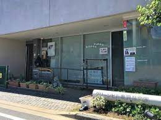 幼稚園・保育園 緑が丘駅エキナカ保育園まで242mです。