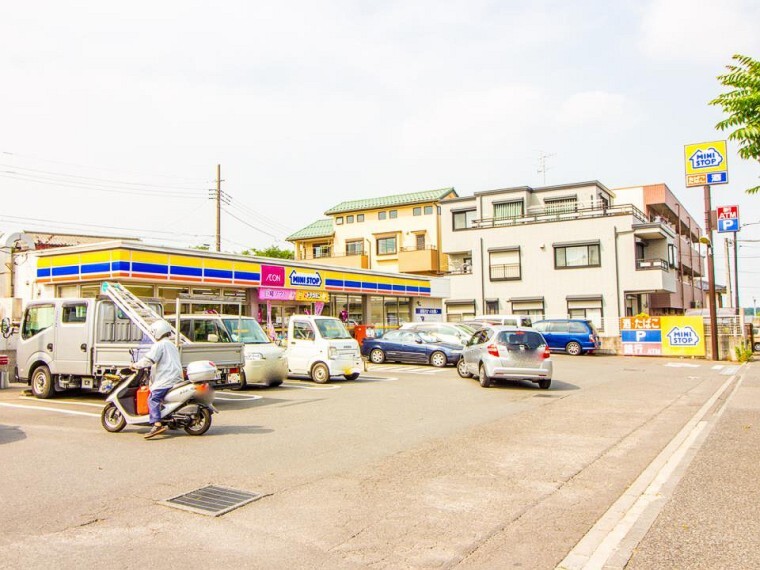 コンビニ ミニストップ さいたま宮本店