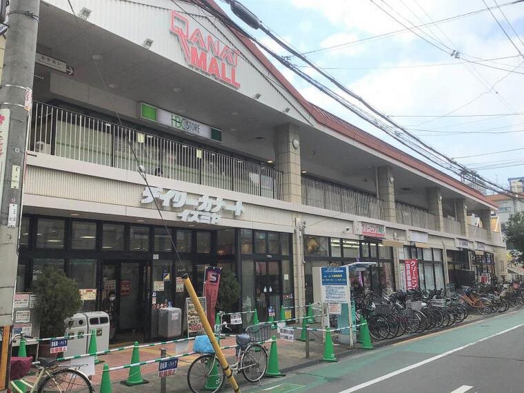 スーパー