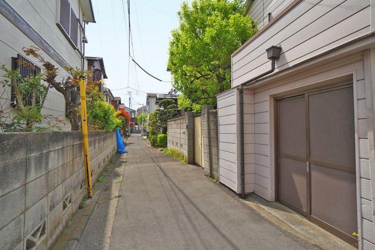 現況写真 現地の周辺環境や駅までの道のりなど、住環境と合わせてご確認いただきながらご検討ください。