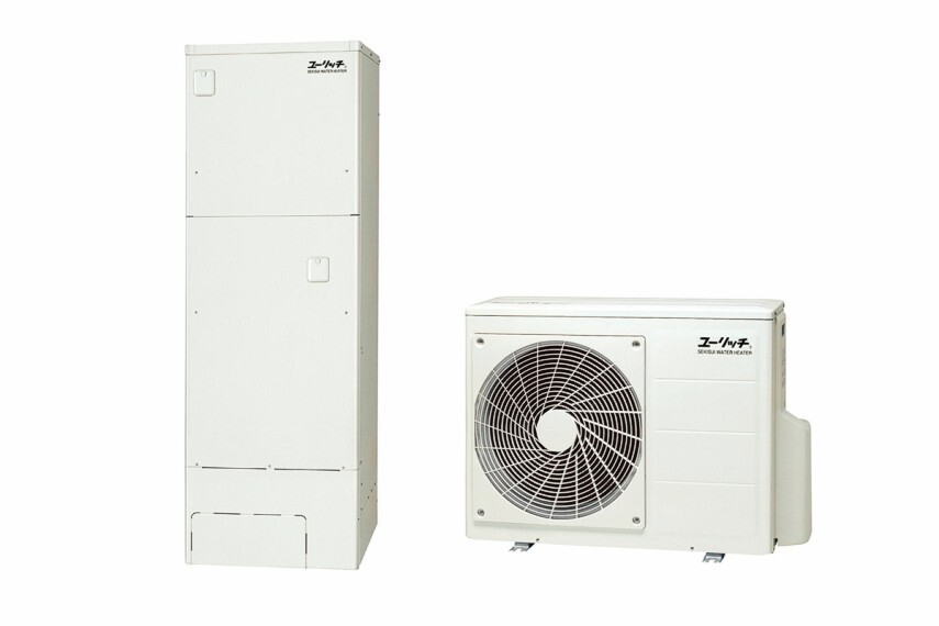 発電・温水設備 エコキュート 1.たっぷり370リットルの貯湯タンクで断水時も安心。 2.空気中の熱も利用してお湯を沸かすエコな給湯器。 ※画像は参考イメージ。メーカー、仕様により形状等が異なります。