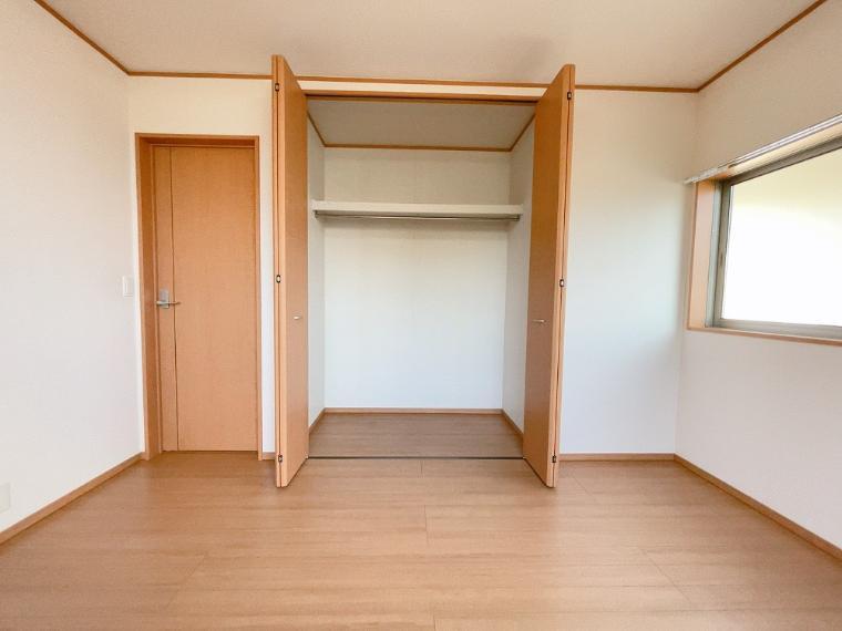 収納 洋室クローゼットです。