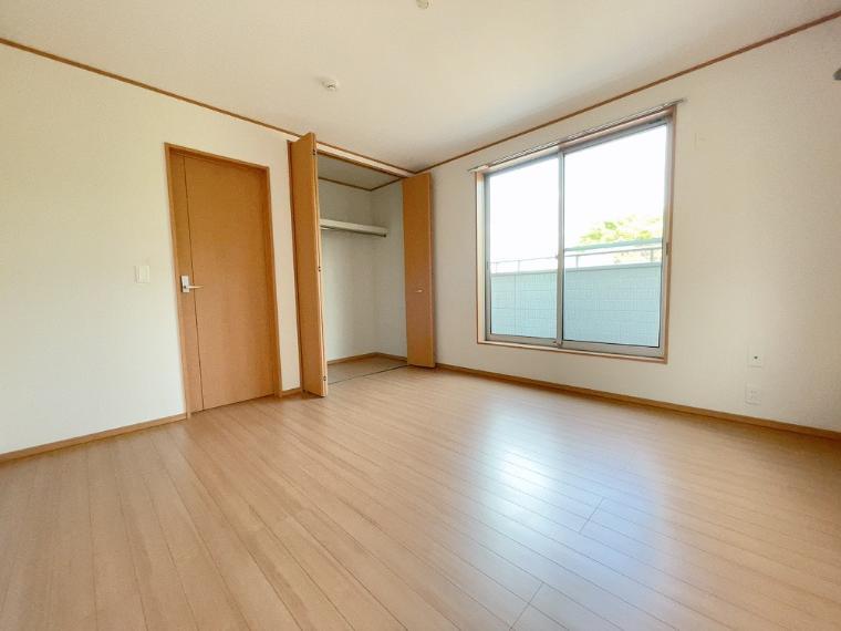 寝室 洋室8帖