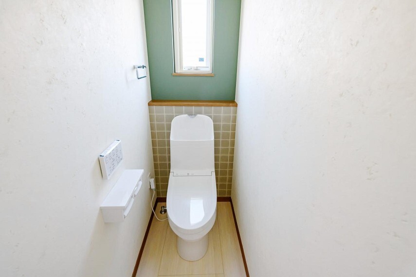 【トイレ】TOTOウォシュレット一体型節水トイレZJ2使いやすさとお掃除のしやすさだけでなく、清潔性を追求したトイレ。■お掃除しやすさを究めた「スゴフチ」と「お掃除リフト」■手洗ラクラク「深ひろボウル」