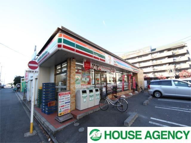 コンビニ セブンイレブン名古屋笹塚町店