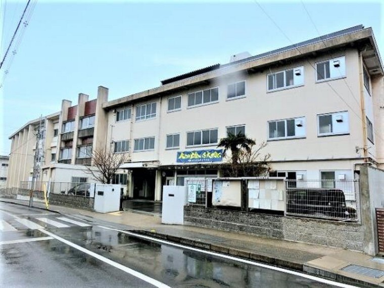 中学校 勝山中学校