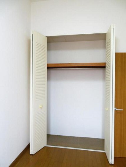 収納 各お部屋に収納付き、整理整頓しやすいですね。