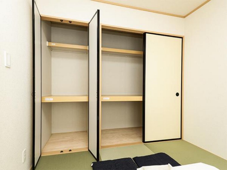 同仕様写真(内観) \同仕様写真/お布団も収納できる広々とした押入れは、季節のものもたくさん収納しておける便利なスペースです!