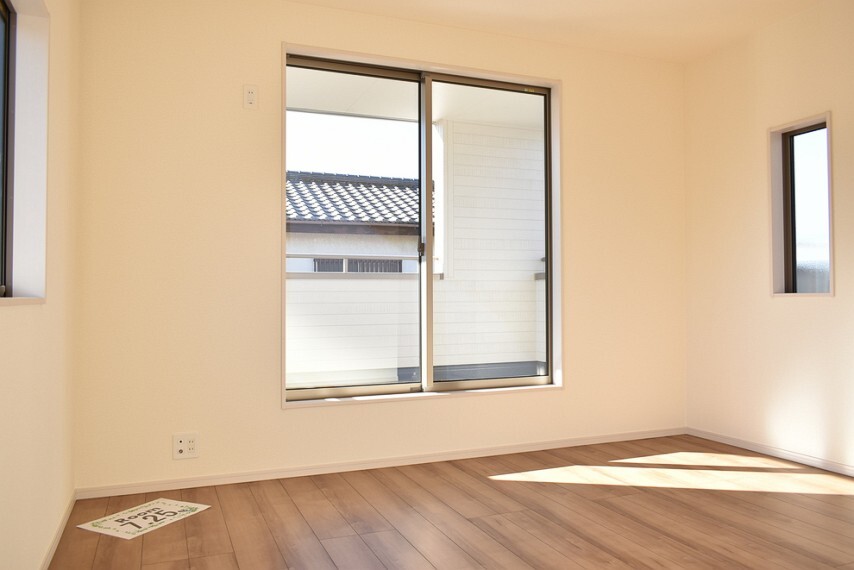 洋室 施工例 主寝室にも最適な広さのお部屋です