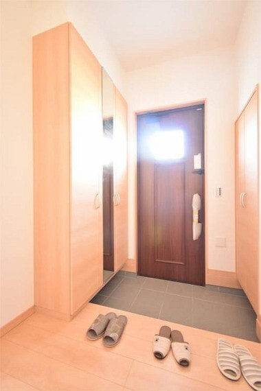 同仕様写真(内観) 【施工例】玄関