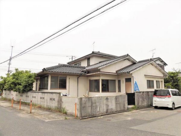 外観写真 外観別角度からの写真です。外壁塗装を行います。