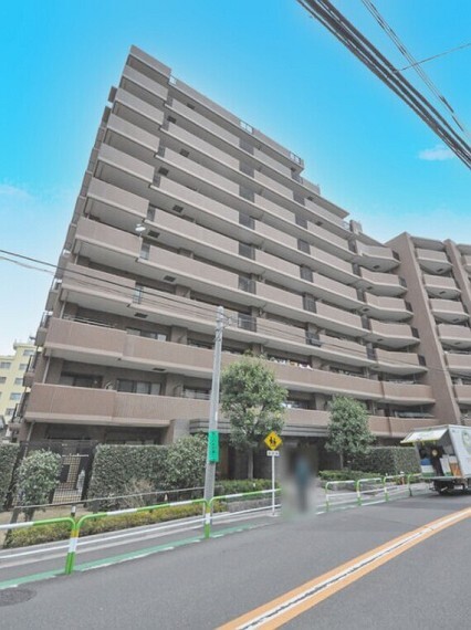 外観写真 平成築の新耐震基準適合マンション。オートロック完備で安心のお住まいです