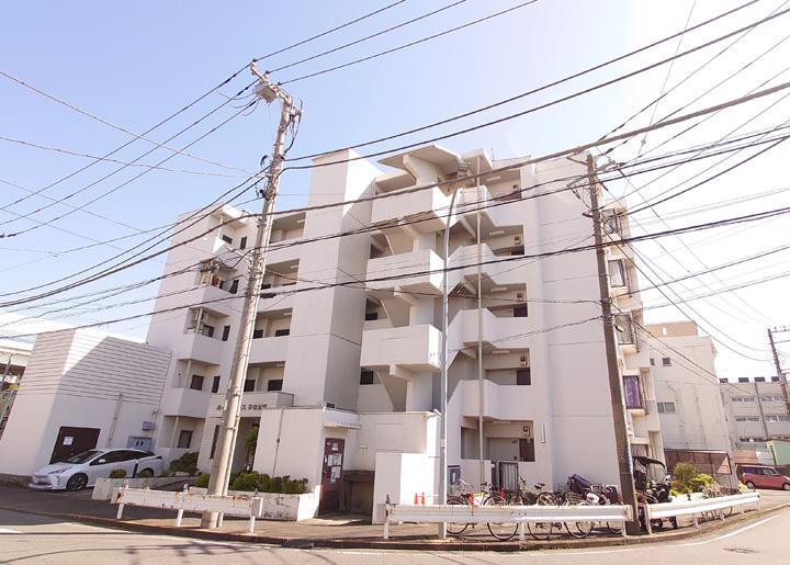 外観写真 根岸駅バス便。中区本牧エリアの閑静なエリアで住環境良好。