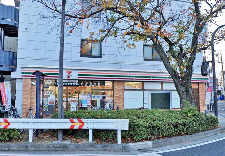 コンビニ セブン-イレブン横浜本牧三渓園店