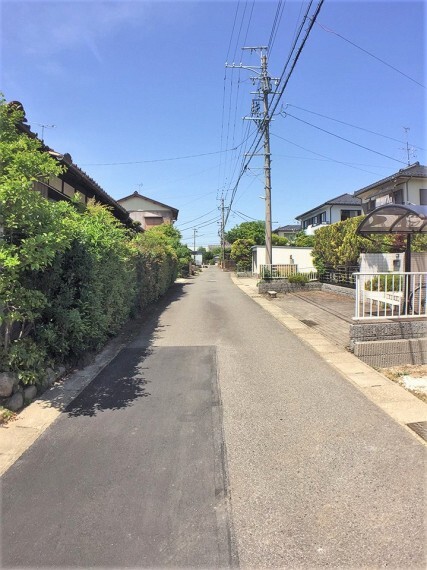 現況外観写真 完成後の購入では遅いかも? 実は完成前の物件に限り、オプションが付けられる場合があります タイミングや物件によっても異なりますので、詳しいオプション内容が知りたい方はお気軽にお問い合わせください