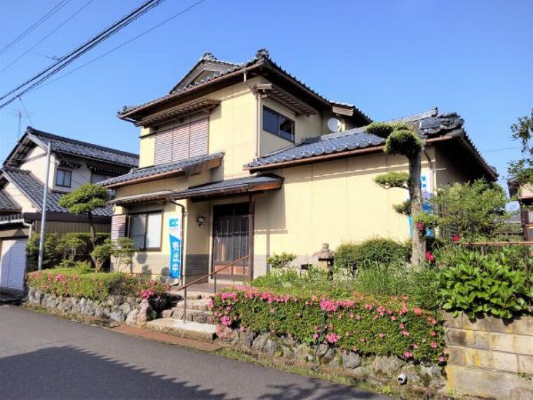 越前市北府3丁目 5ldkの中古一戸建て情報 スマイティ 物件番号 18 越前市北府3丁目 5ldkの中古一戸建て情報 スマイティ 物件番号 18