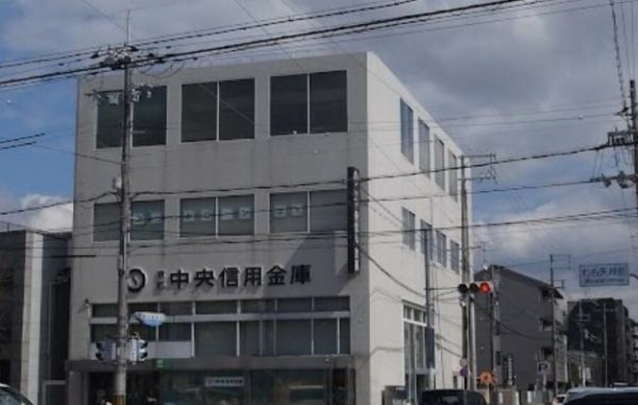 銀行・ATM 京都中央信用金庫金閣寺支店