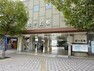 JR学研都市線「忍ヶ丘駅」がご利用いただけます。