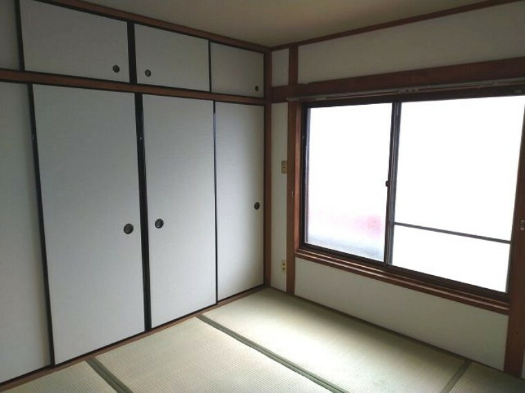 和室 2階には和室が2部屋ございます。