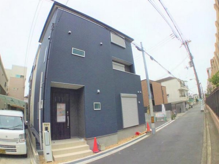 朝日住宅 大阪店