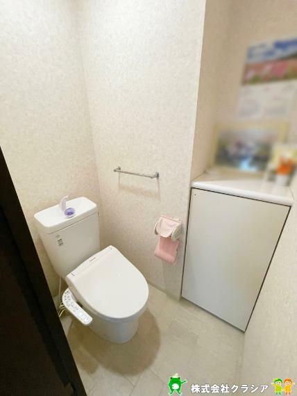 トイレ 快適な温水清浄便座付。いつも使うトイレだからこそ、こだわりたいポイントです（2021年9月撮影）