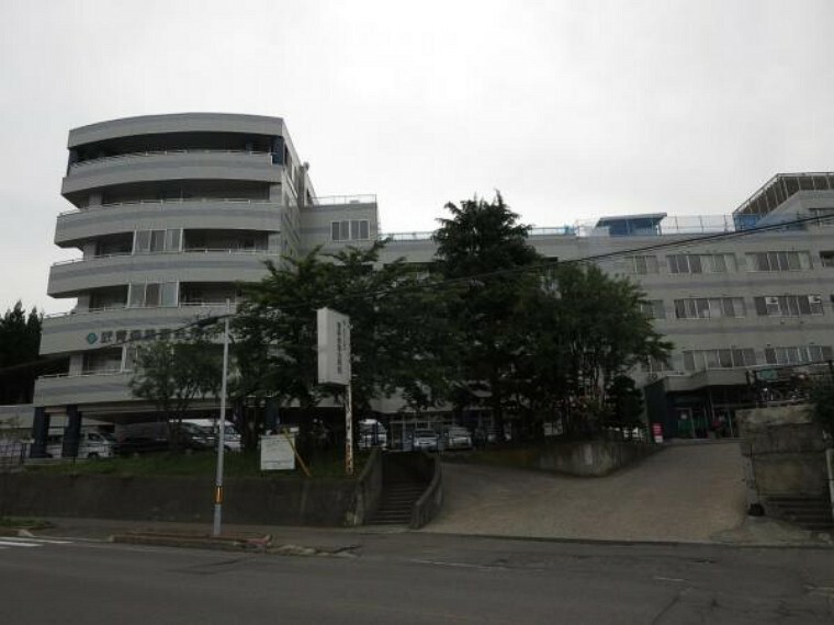 病院 青森慈恵会病院まで800m（徒歩10分、車で2分）大きな病院が近くにあると安心ですね。