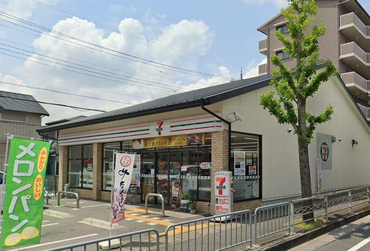 コンビニ セブンイレブン京都樫原水築町店