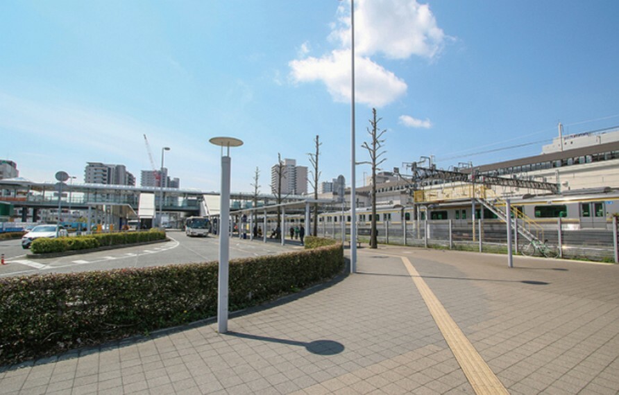 現地から1880m（最長）　JR宇都宮駅東口　新幹線も利用できる、北関東最大のターミナル駅です。（約1,880m・徒歩24分）