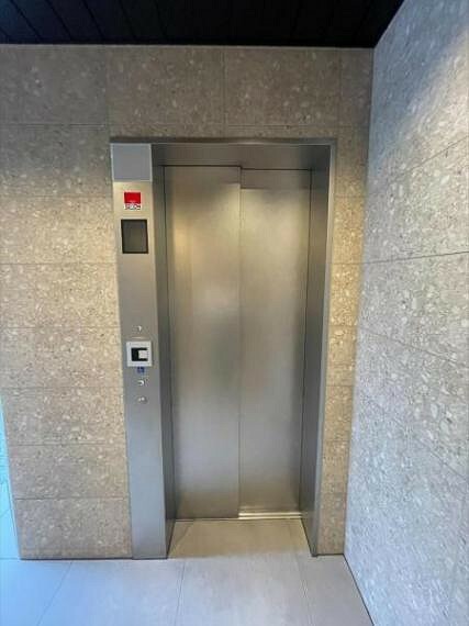■エレベーター■ いつもお掃除が行き届いていて、大切に管理されているのがわかります